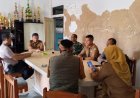 Babinsa Cikaramas Perkuat Koordinasi Kamtibmas, Ketahanan Pangan, dan Pencegahan Karhutla